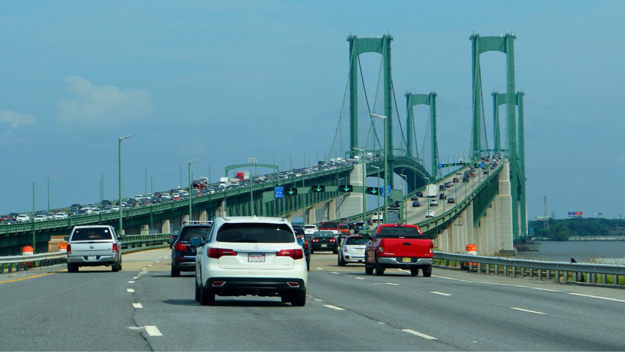 These 12 States Are Saying Goodbye to GasPowered Cars REVIVING RIDES